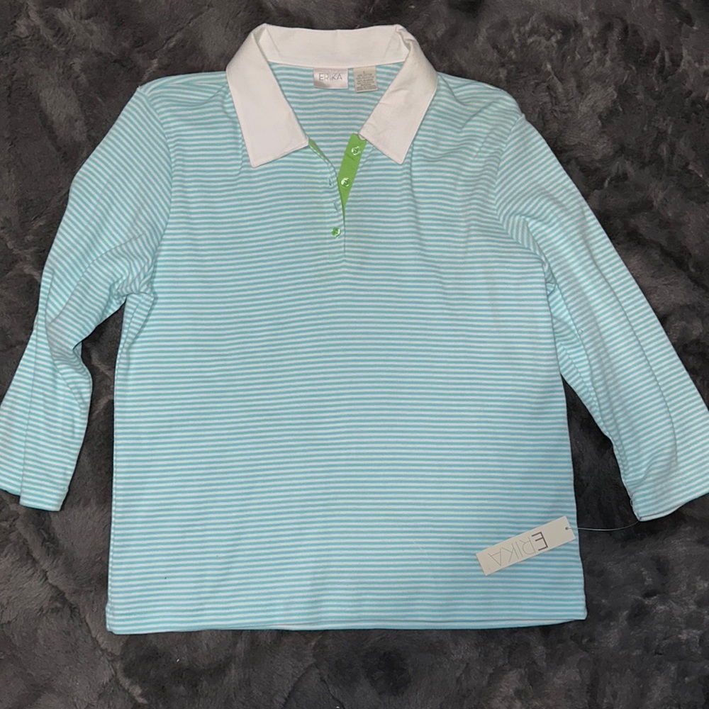 Erika size L shirt